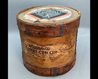 Wyandotte Ster-Chlor Advertising Drum
