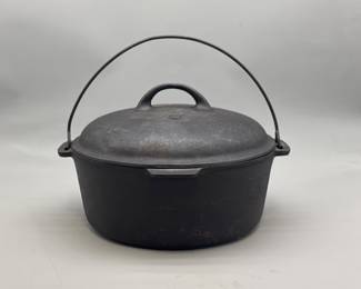 Cast Iron Dutch Oven