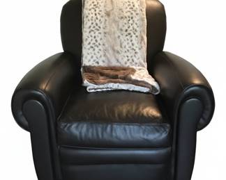 Classic Leather Black Club Chair