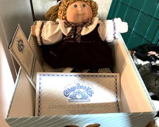 Original Authentic Cabbage Patch Doll With Certificate