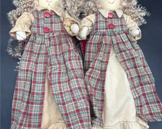 2 Wooden Dolls, 15 12 Inches