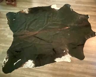 COWHIDE RUG