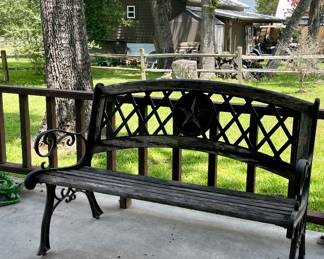 STAR MOTIF PARK BENCH