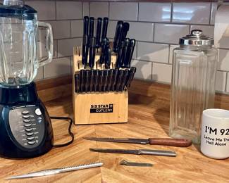 KNIFE SET