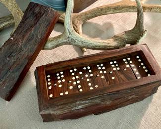 WOOD DOMINOES, ANTLERS