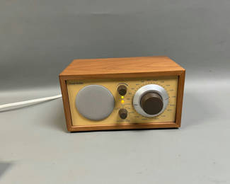 Lot 4: Henry Kloss Tivoli Audio Am-Fm Model One 