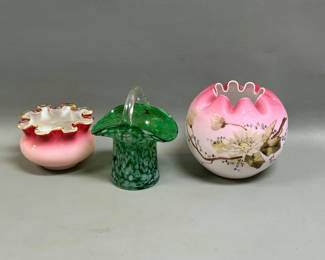 Lot 25: Hand Blown Art Glass Vases