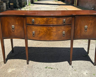 Lot 30: Beacon Hill Collection Credenza 