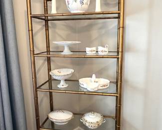 Etagere