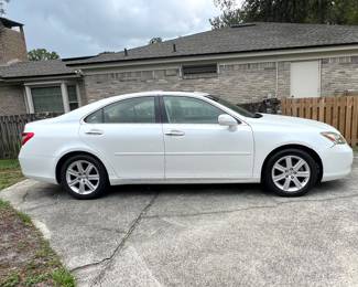 2009 Lexus ES 350 with only 79,505 miles - One Owner