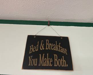 Wooden bed-and-breakfast plaque