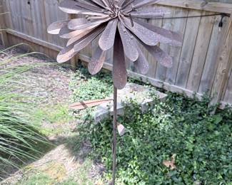 Metal Flower Garden Stake
