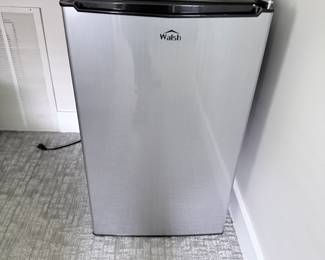 Walsh Compact Refrigerator