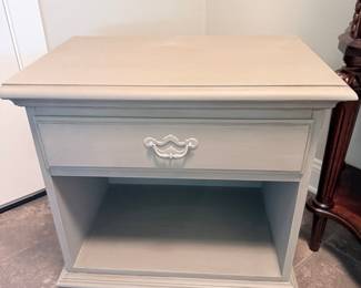 Vintage Single Drawer Nightstand with Ornate Pull