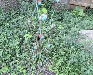 Metal Poppy Seed Head Garden Stake