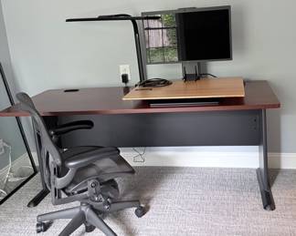 Herman Miller Aeron Chair and Matching Desk