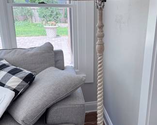 Woven Hyacinth Floor Lamp with Twisted Column Base