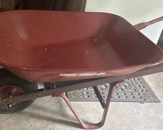 True Temper Wheelbarrow