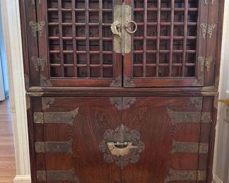 Includes 2 fish themed brass padlocks