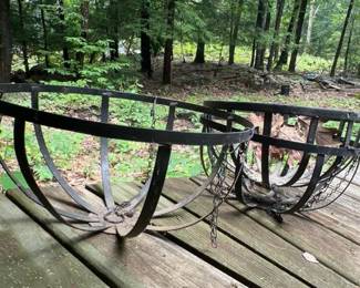 371 trioofmetalhangingbasketplanters