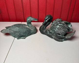 052 pairbronzestylebirdsculptures