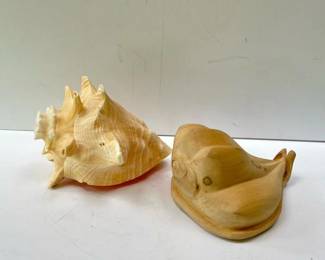 278 queenconchshellhandcarvedwoodencon
