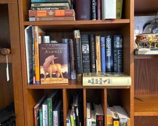 445 mixedhardcoverpaperbackbooklot