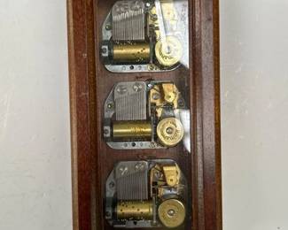 269 reugeromancetriplemovementmusicbox