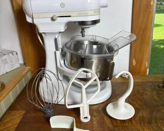 325 kitchenaidheavyduty5quartstandmixe