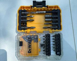 462 dewalttoughcasedrillbitsetwithmag