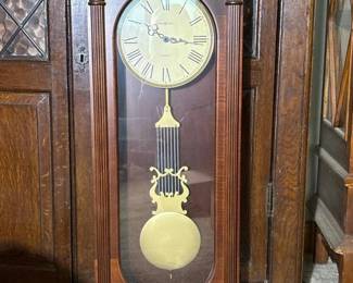 088 howardmillerwallclock