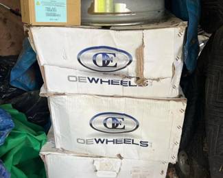 351 oewheelscv08b19x10chromealloywheel