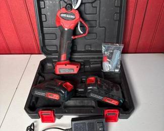 158 dragrocordlesselectricpruningshears