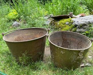 049 antiquelargemetalbuckets