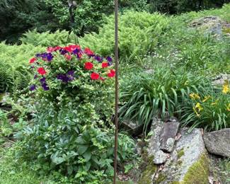 115 shepherdshookgardenplanthanger