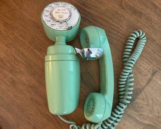 Vintage MCM Jade Automatic Electric Spacemaker Rotary Wall Mount Telephone