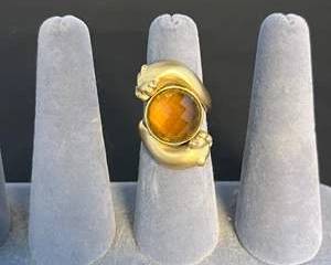 Vintage14K Gold Ring with Amber Color Faceted Stone and Panther Accents