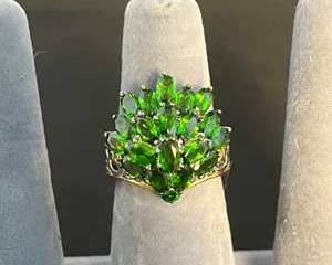 Sterling Silver Ring with Vibrant Green Gemstones, Size 7 Vintage