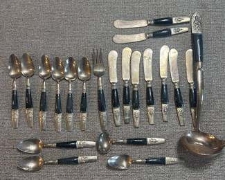an Thai Flatware