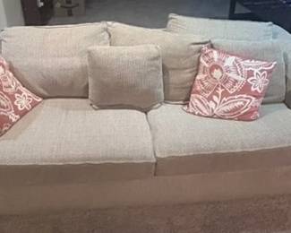 f couch
