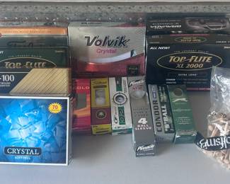 g Golf Balls