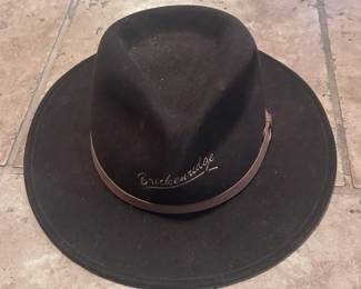 cl hat