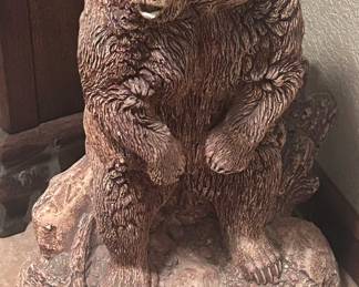 d Bear Statue