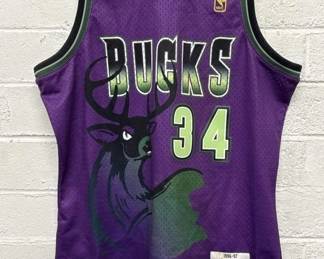 bucks allen jersey