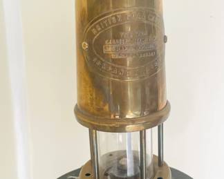Coal miner’s lamp