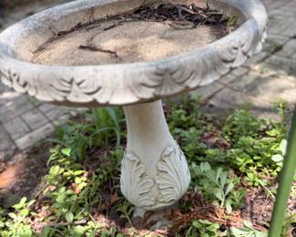 Cement bird bath