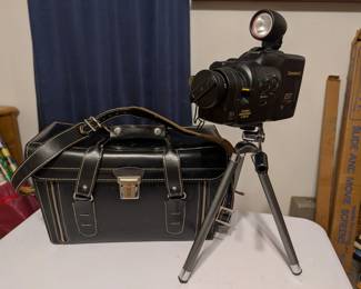 Vintage Canon Canovision 8mm camcorder. Late 1980's
