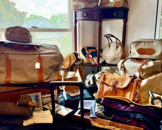 LOTS OF KING RANCH LUGGAGE. EASY TO REMONOGRAM.