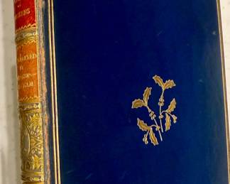 CHARLES DICKENS' "A CHRISTMAS CAROL" WITH ILLUSTRATIONS BY RACKHAM. BEAUTIFULLY BOUND LEATHER EDITION.