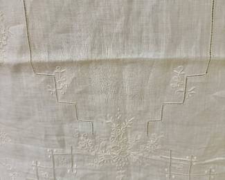BEAUTIFUL LINENS.